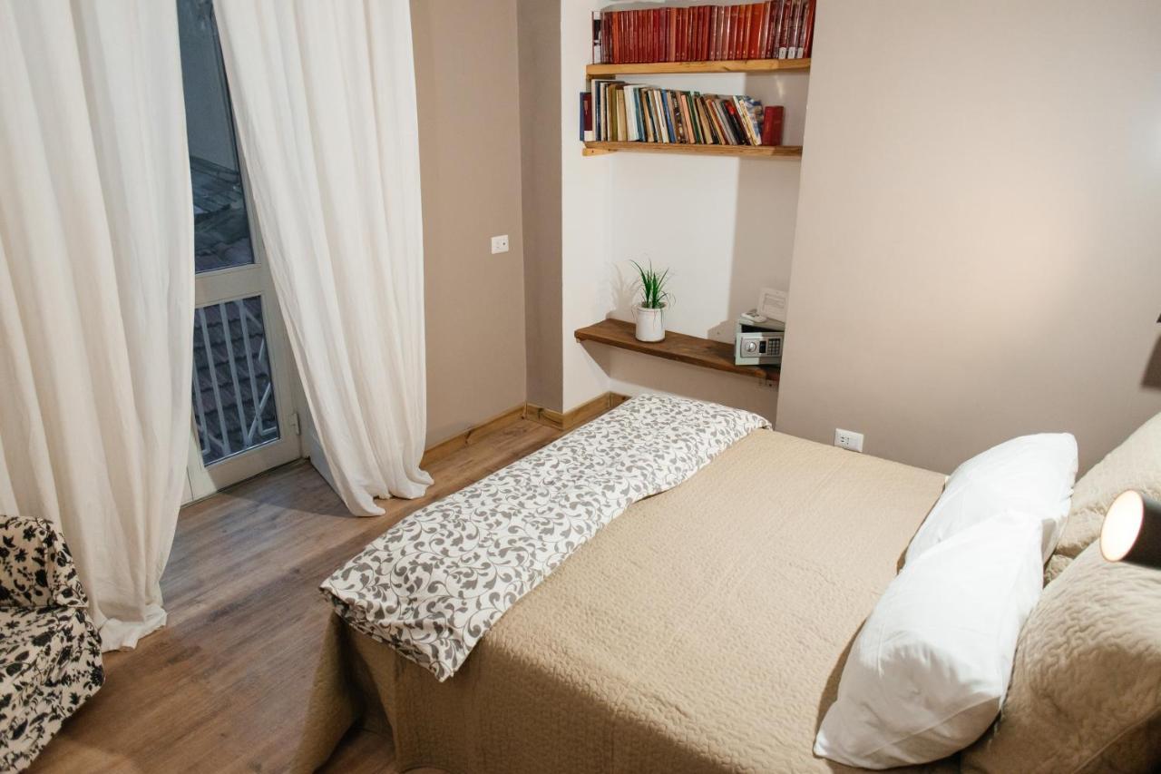 Apartment Chiaia *