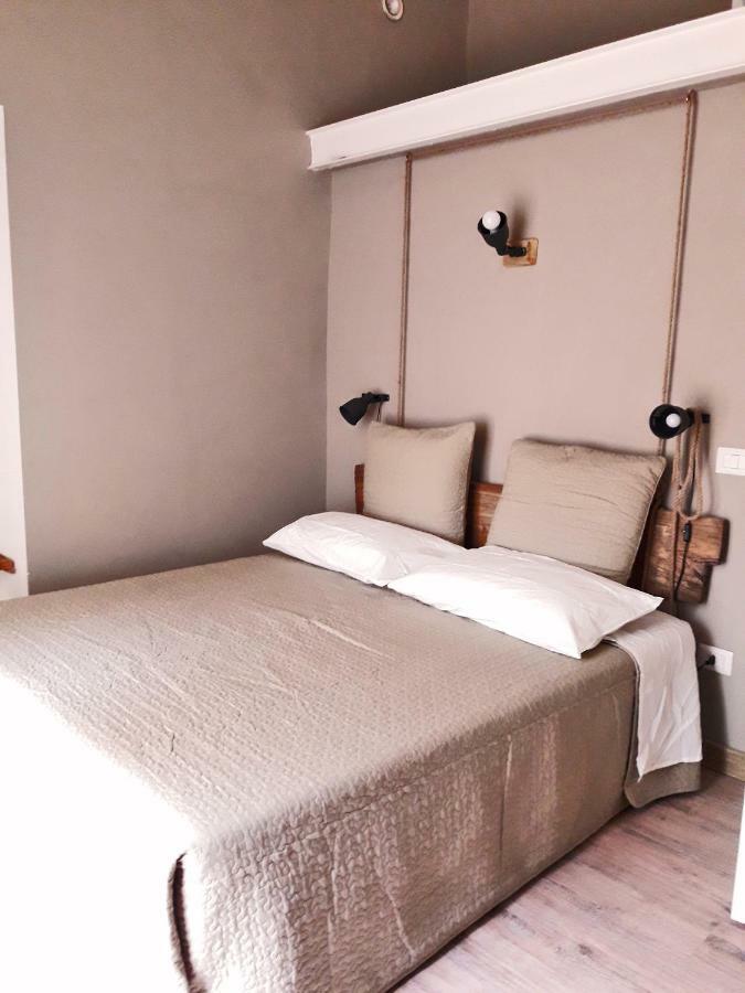 Chiaia Apartment *